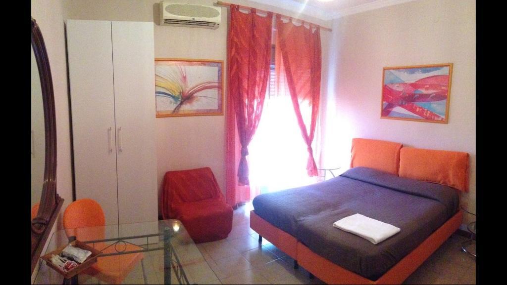 B&B Bordighiera Катания Экстерьер фото